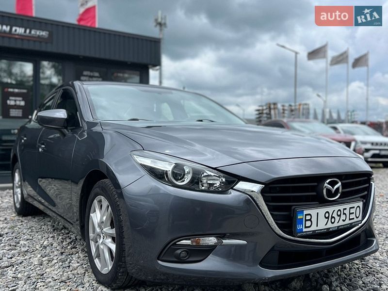 Седан Mazda 3 2013 в Полтаве