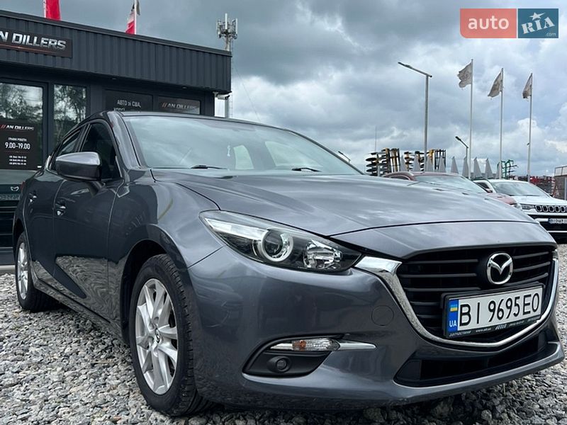 Седан Mazda 3 2013 в Полтаве