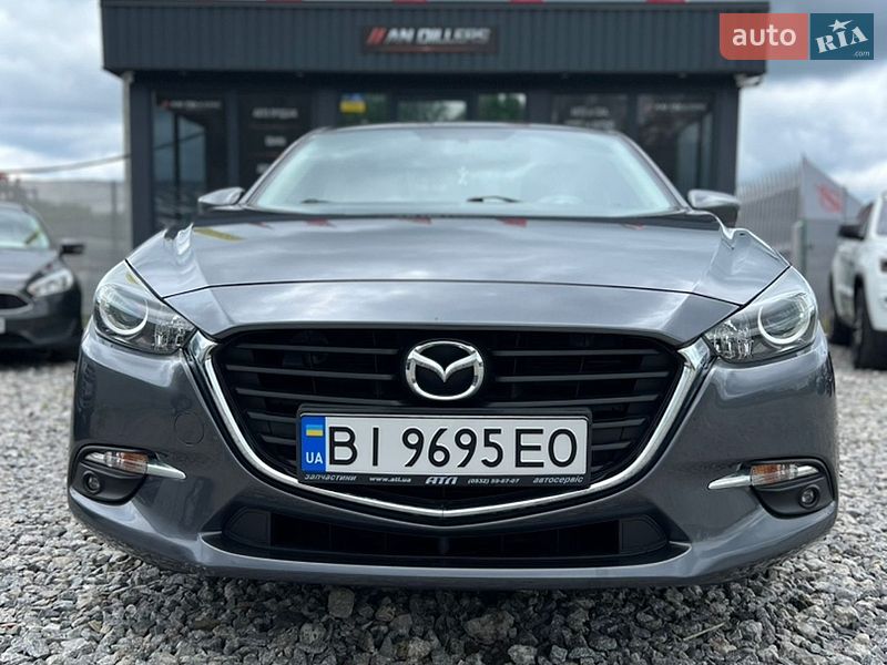 Седан Mazda 3 2013 в Полтаве