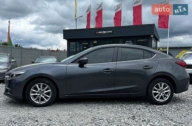 Седан Mazda 3 2013 в Полтаве
