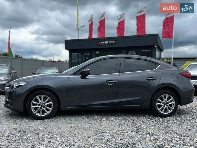 Седан Mazda 3 2013 в Полтаве
