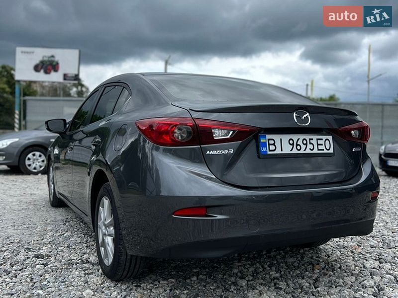 Седан Mazda 3 2013 в Полтаве
