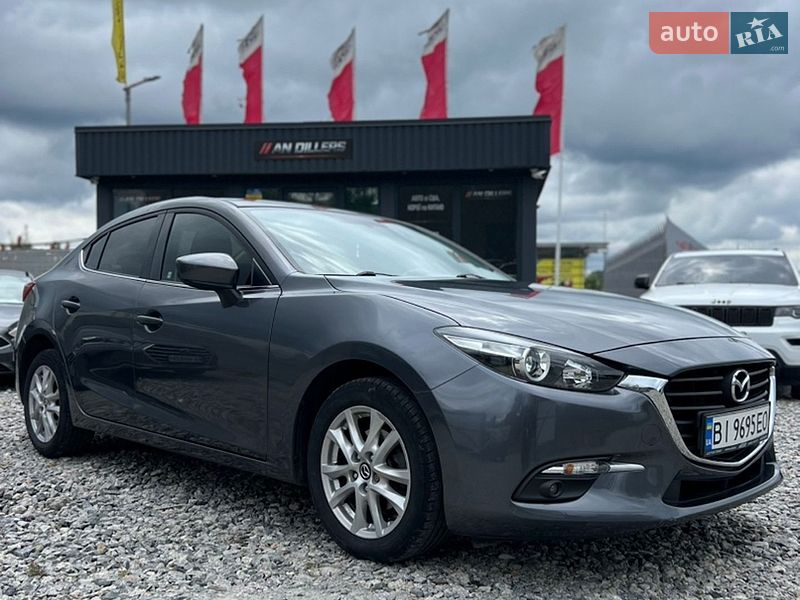 Седан Mazda 3 2013 в Полтаве
