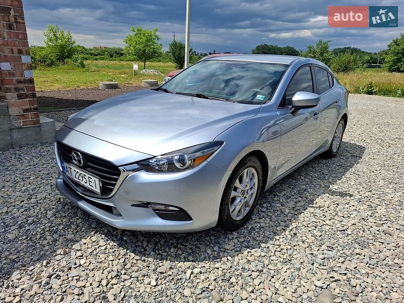 Mazda 3 2016