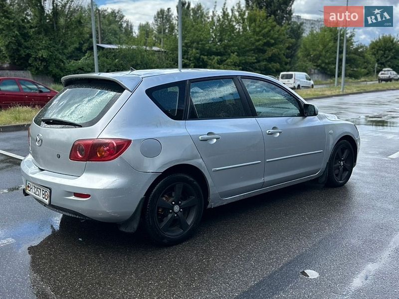 Хетчбек Mazda 3 2004 в Києві