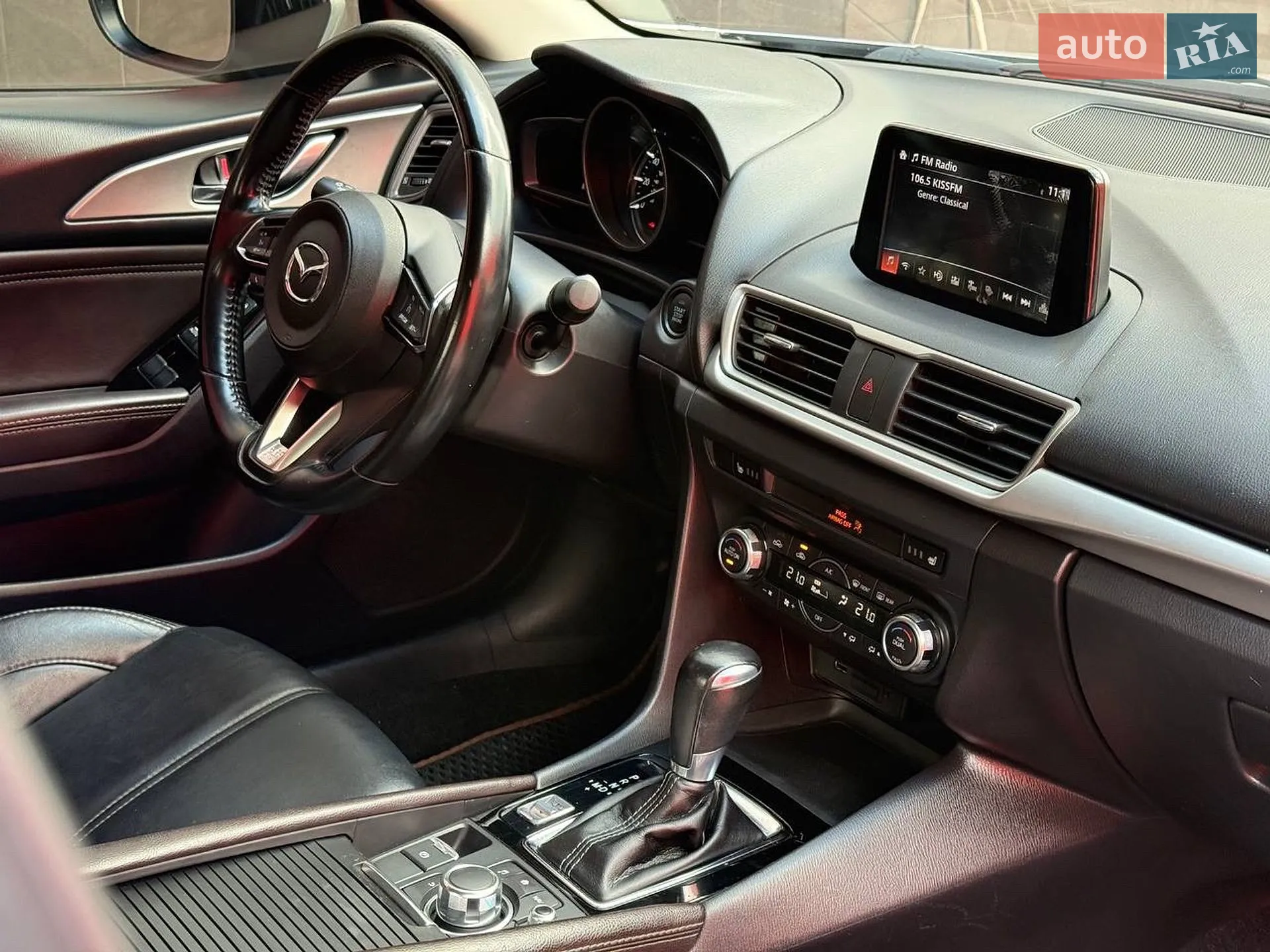 2017 Mazda 3 - мініатюра 23
