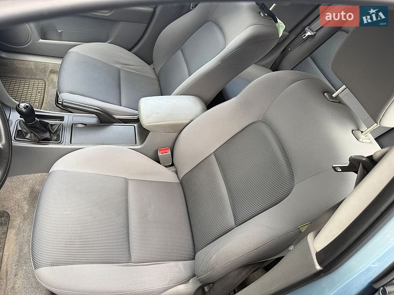 Хэтчбек Mazda 3 2006 в Киеве фото 22 Хэтчбек Mazda 3 2006 в Киеве