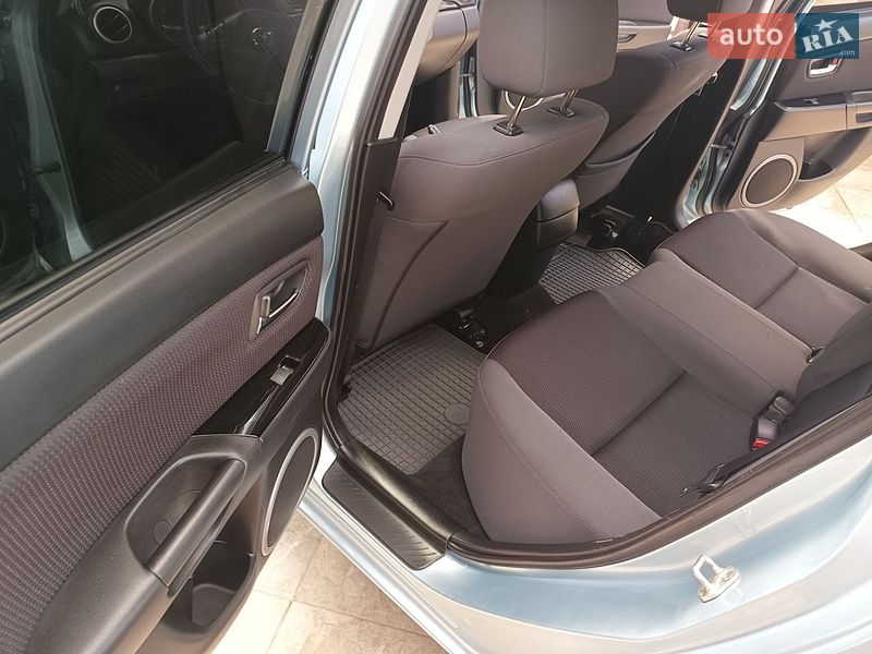 Седан Mazda 3 2008 в Борисполе