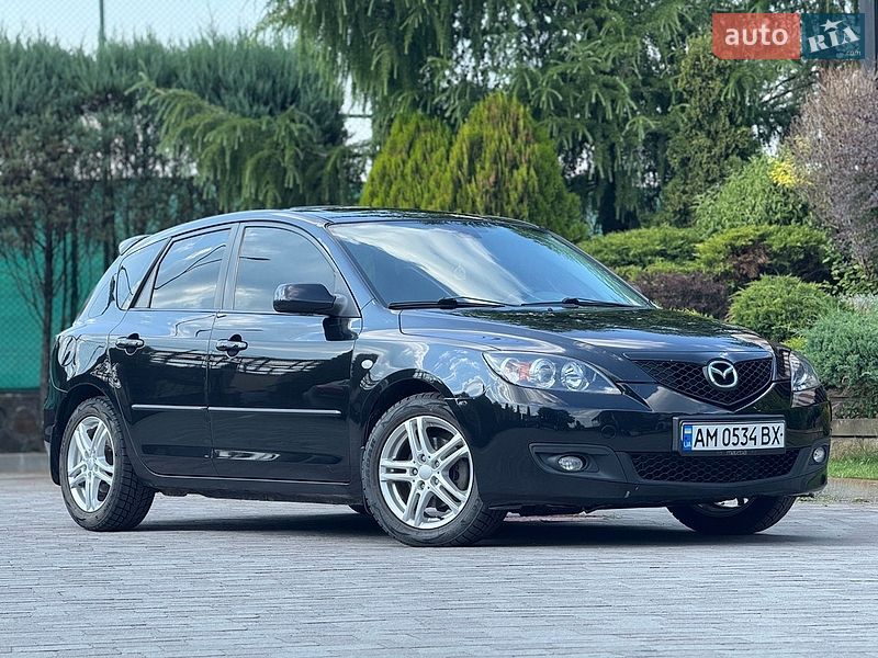 Хетчбек Mazda 3 2008 в Сарнах