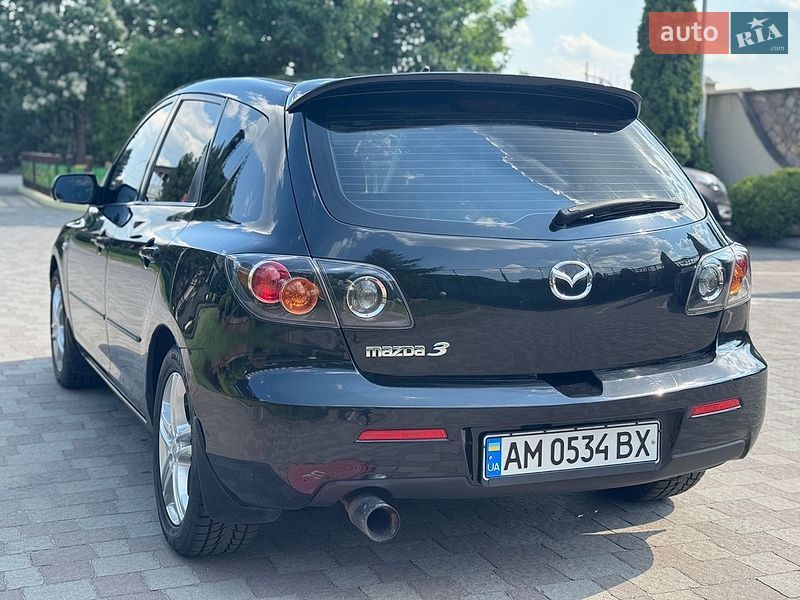Хетчбек Mazda 3 2008 в Сарнах