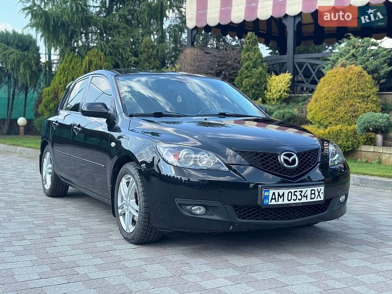 Хетчбек Mazda 3 2008 в Сарнах