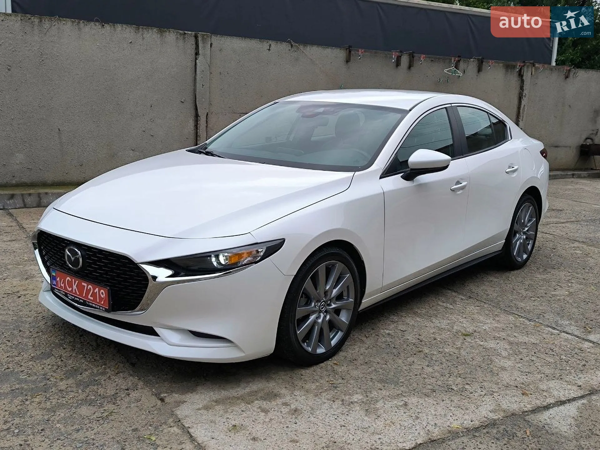 2022 Mazda 3 - фото 1