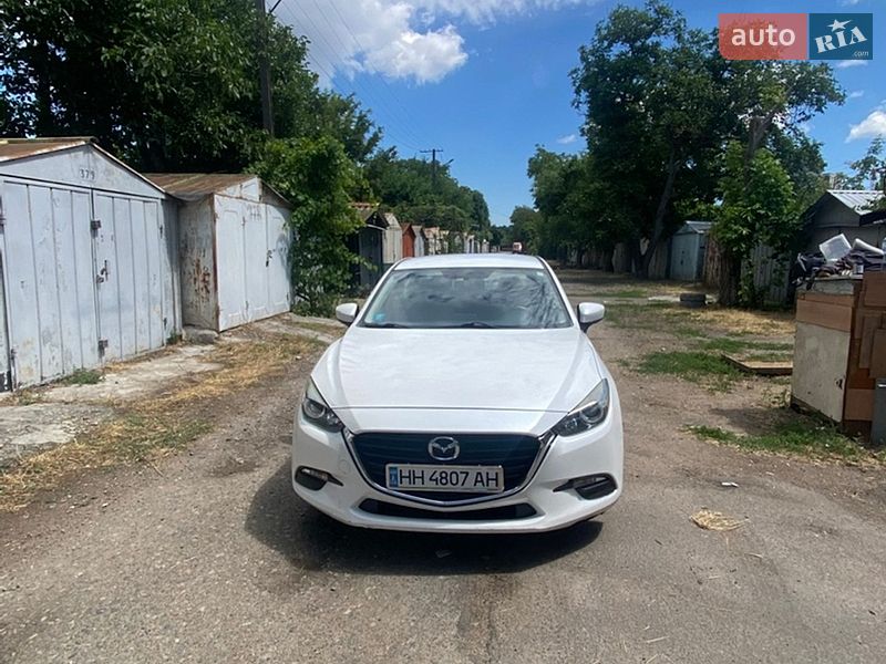 Седан Mazda 3 2017 в Одесі