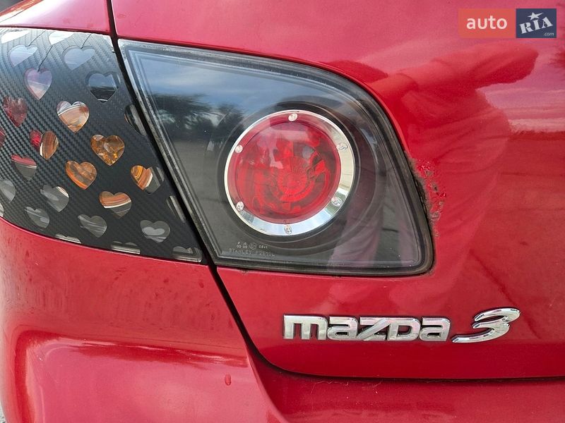 Хэтчбек Mazda 3 2005 в Южноукраинске