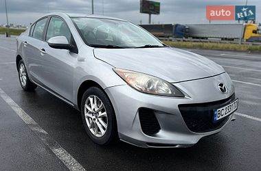 Седан Mazda 3 2013 в Львове