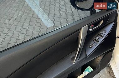 Хэтчбек Mazda 3 2011 в Тернополе