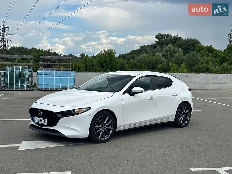 Mazda 3 2019