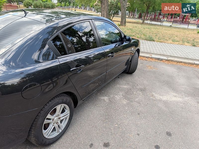 Седан Mazda 3 2008 в Миколаєві