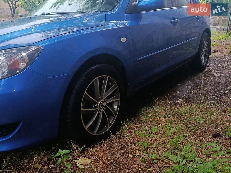 Хетчбек Mazda 3 2005 в Дніпрі