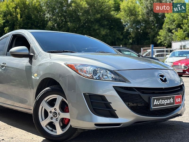 Седан Mazda 3 2011 в Виннице