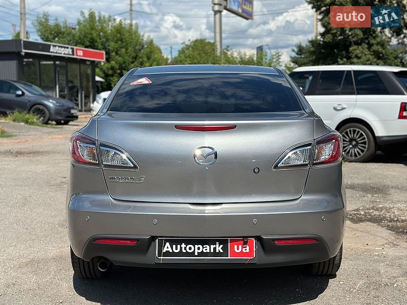 Седан Mazda 3 2011 в Виннице