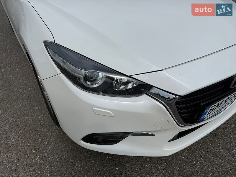 Седан Mazda 3 2018 в Києві
