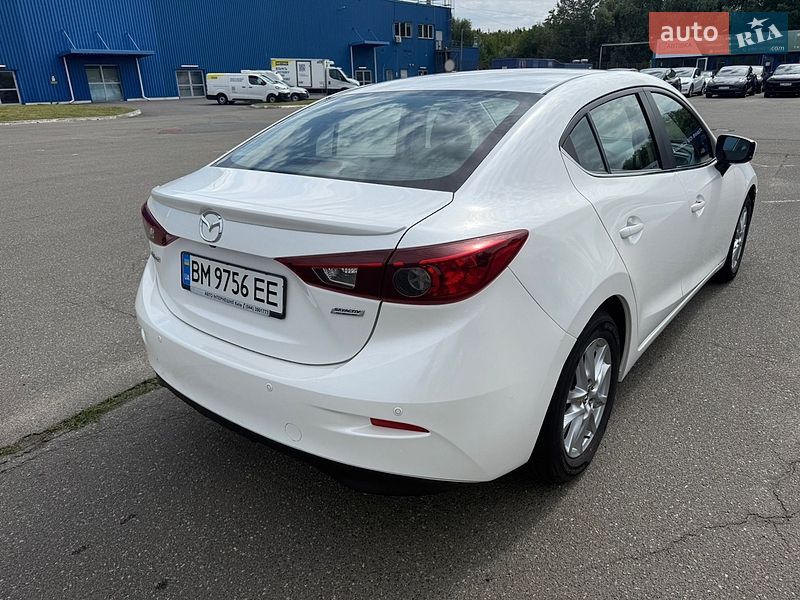 Седан Mazda 3 2018 в Києві