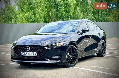 Седан Mazda 3 2023 в Киеве