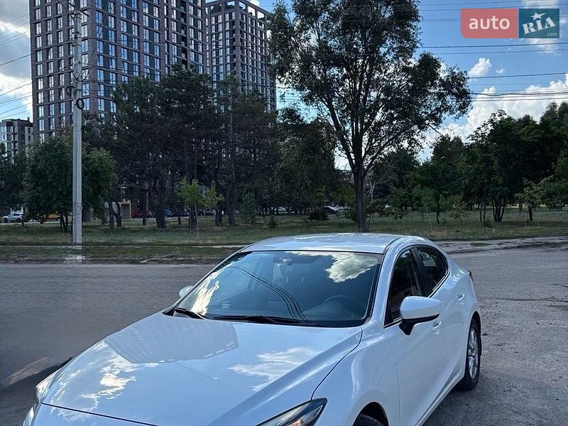 Mazda 3 2017