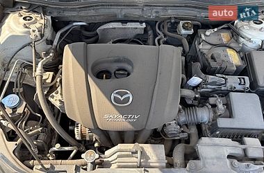 Седан Mazda 3 2017 в Днепре
