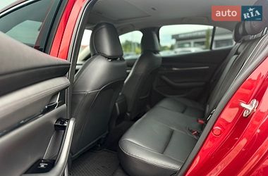 Седан Mazda 3 2022 в Львові
