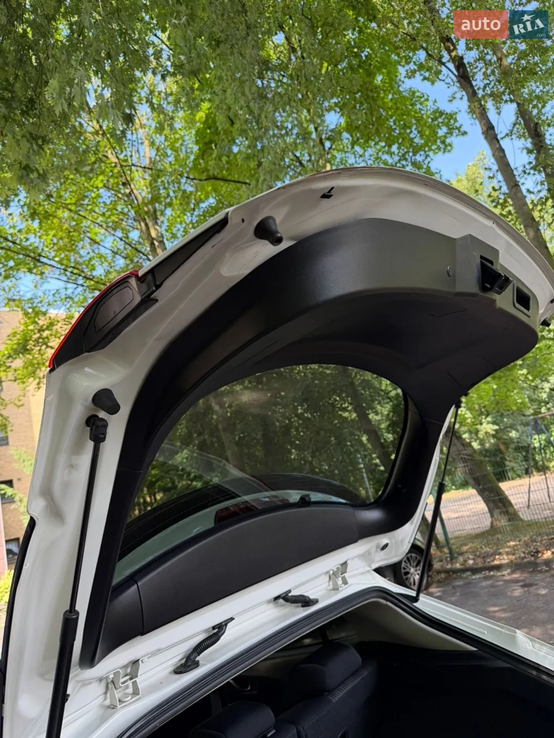 2016 Mazda 3 - мініатюра 43
