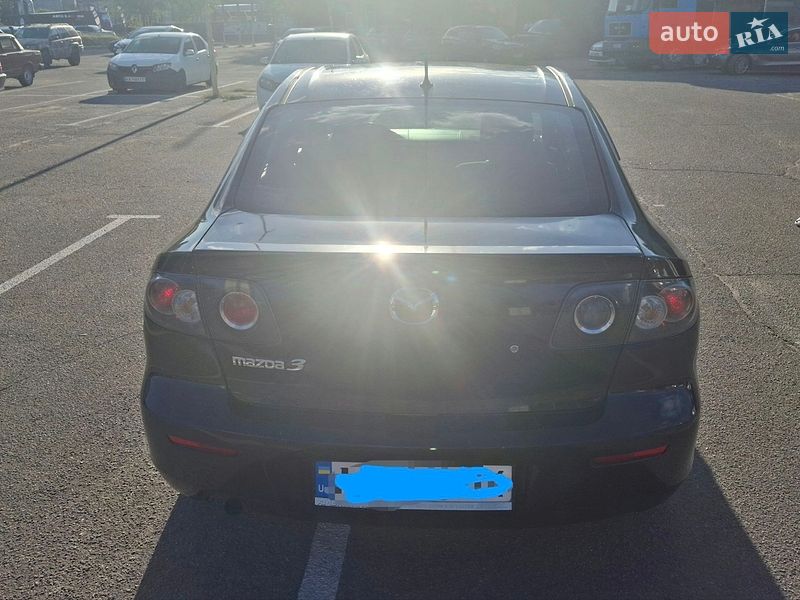 Седан Mazda 3 2009 в Киеве