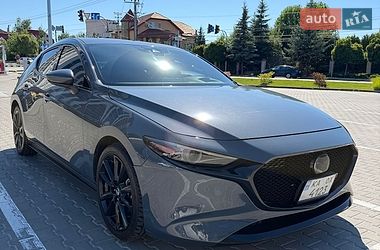 Хэтчбек Mazda 3 2021 в Киеве