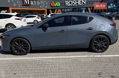 Хэтчбек Mazda 3 2021 в Киеве