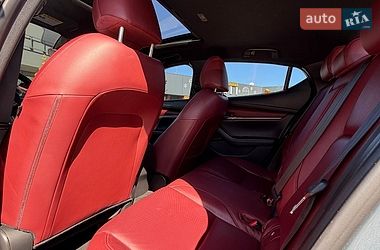 Хэтчбек Mazda 3 2021 в Киеве