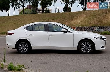 Седан Mazda 3 2021 в Києві