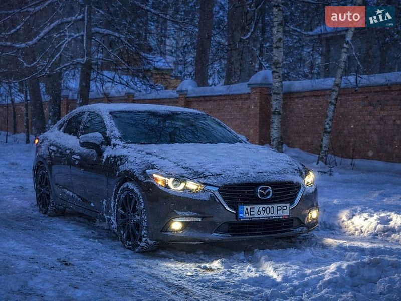 Mazda 3 2018