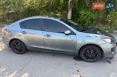 Седан Mazda 3 2012 в Запоріжжі