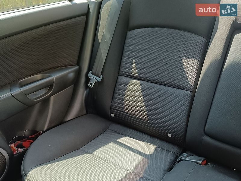 Седан Mazda 3 2007 в Киеве фото 17 Седан Mazda 3 2007 в Киеве