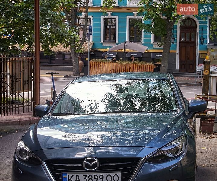 Седан Mazda 3 2015 в Києві фото 5 Седан Mazda 3 2015 в Києві