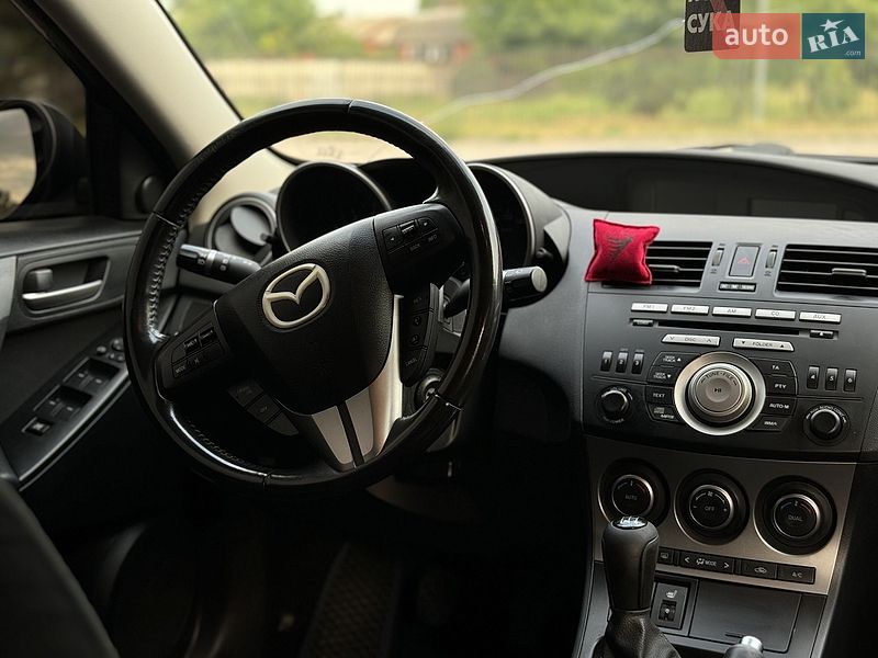Хетчбек Mazda 3 2009 в Дніпрі фото 8 Хетчбек Mazda 3 2009 в Дніпрі