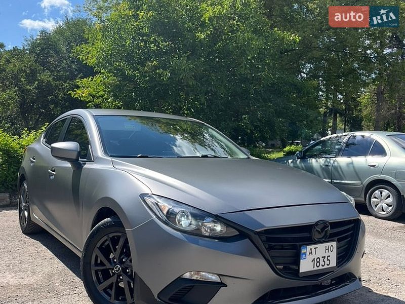 Седан Mazda 3 2016 в Івано-Франківську