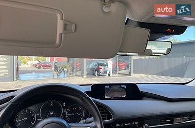 Седан Mazda 3 2019 в Львові