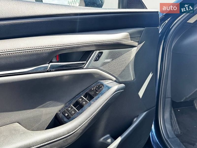 Седан Mazda 3 2020 в Києві фото 6 Седан Mazda 3 2020 в Києві