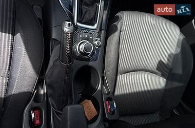Хетчбек Mazda 3 2014 в Кременці