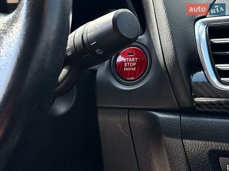 Хетчбек Mazda 3 2014 в Кременці