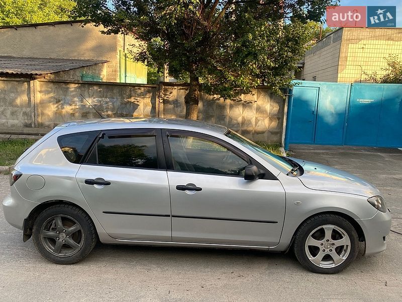 Хетчбек Mazda 3 2006 в Києві фото 3 Хетчбек Mazda 3 2006 в Києві