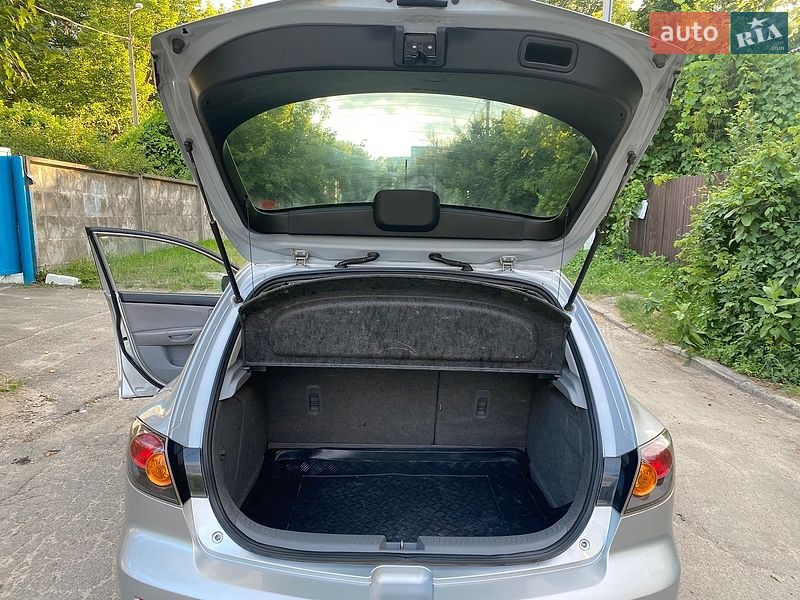 Хетчбек Mazda 3 2006 в Києві фото 16 Хетчбек Mazda 3 2006 в Києві