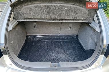 Хетчбек Mazda 3 2006 в Києві фото 17 Хетчбек Mazda 3 2006 в Києві